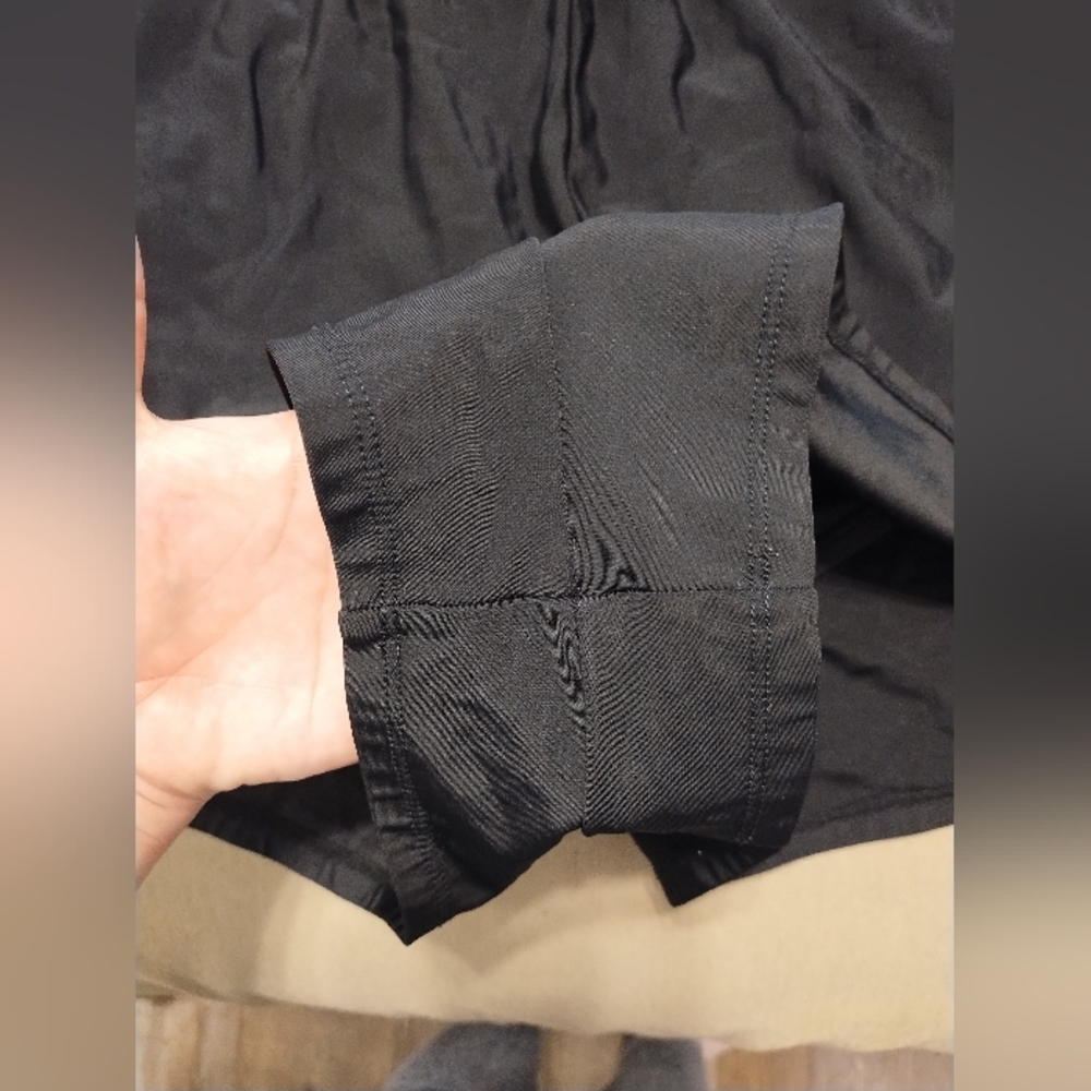Coastal Cove Women's Black Shorts - Picture 5 of 9